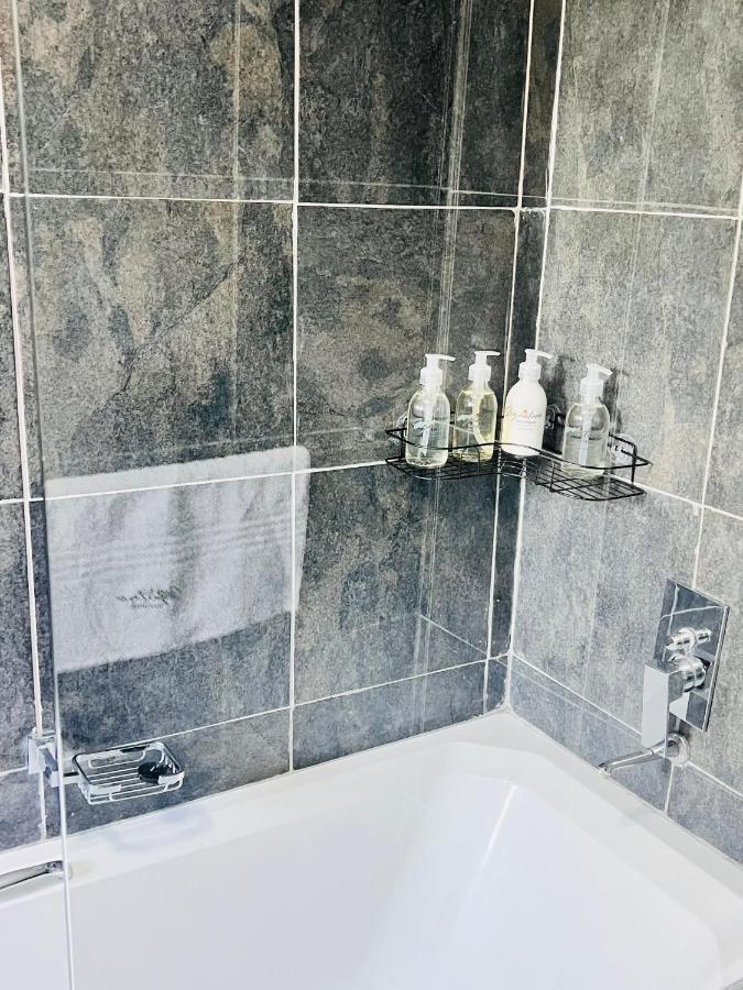 Signature Boutique Guesthouse Maun Exteriör bild